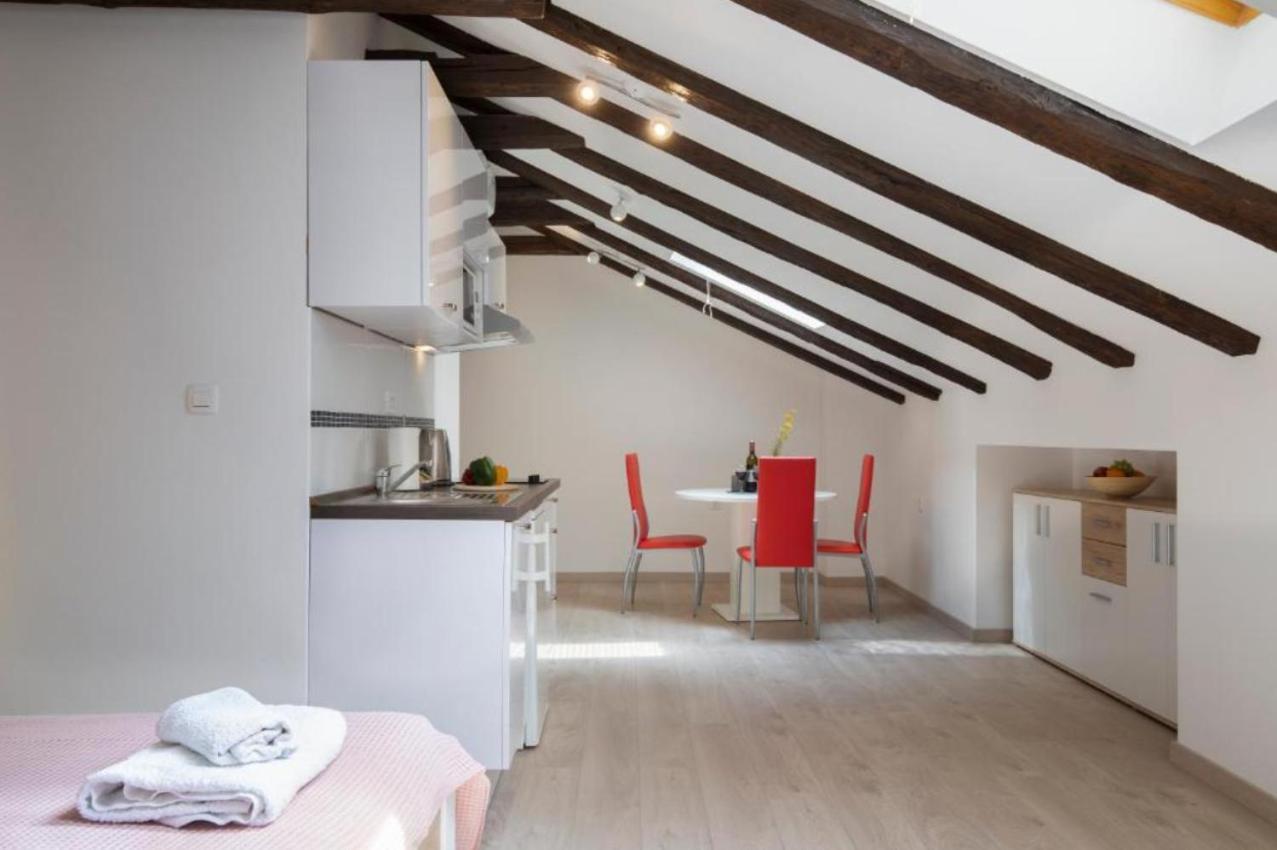 Central Apartments PUY 외부 사진