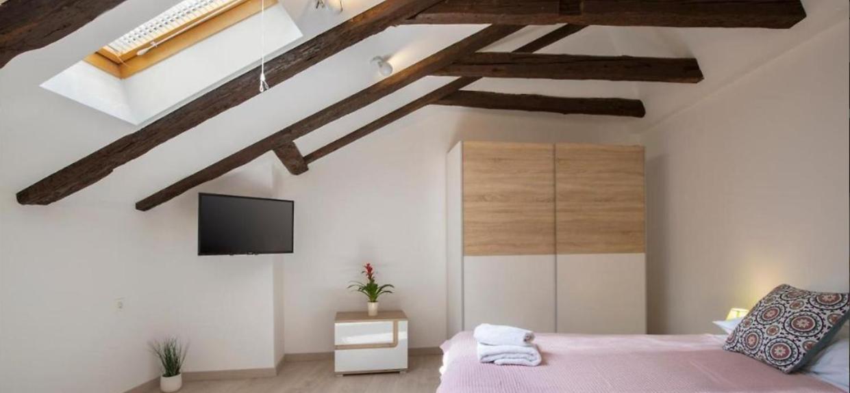 Central Apartments PUY 외부 사진